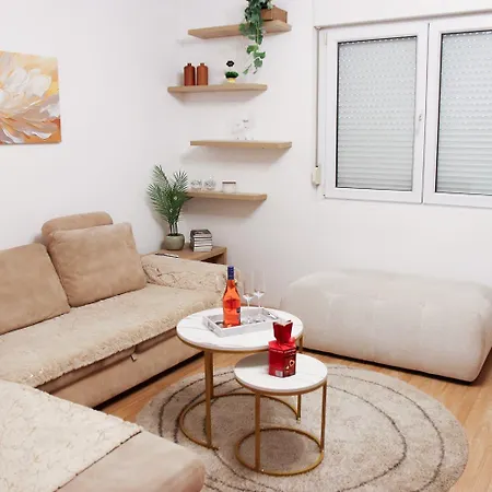 Vikend Kuca Luka * Batrovci